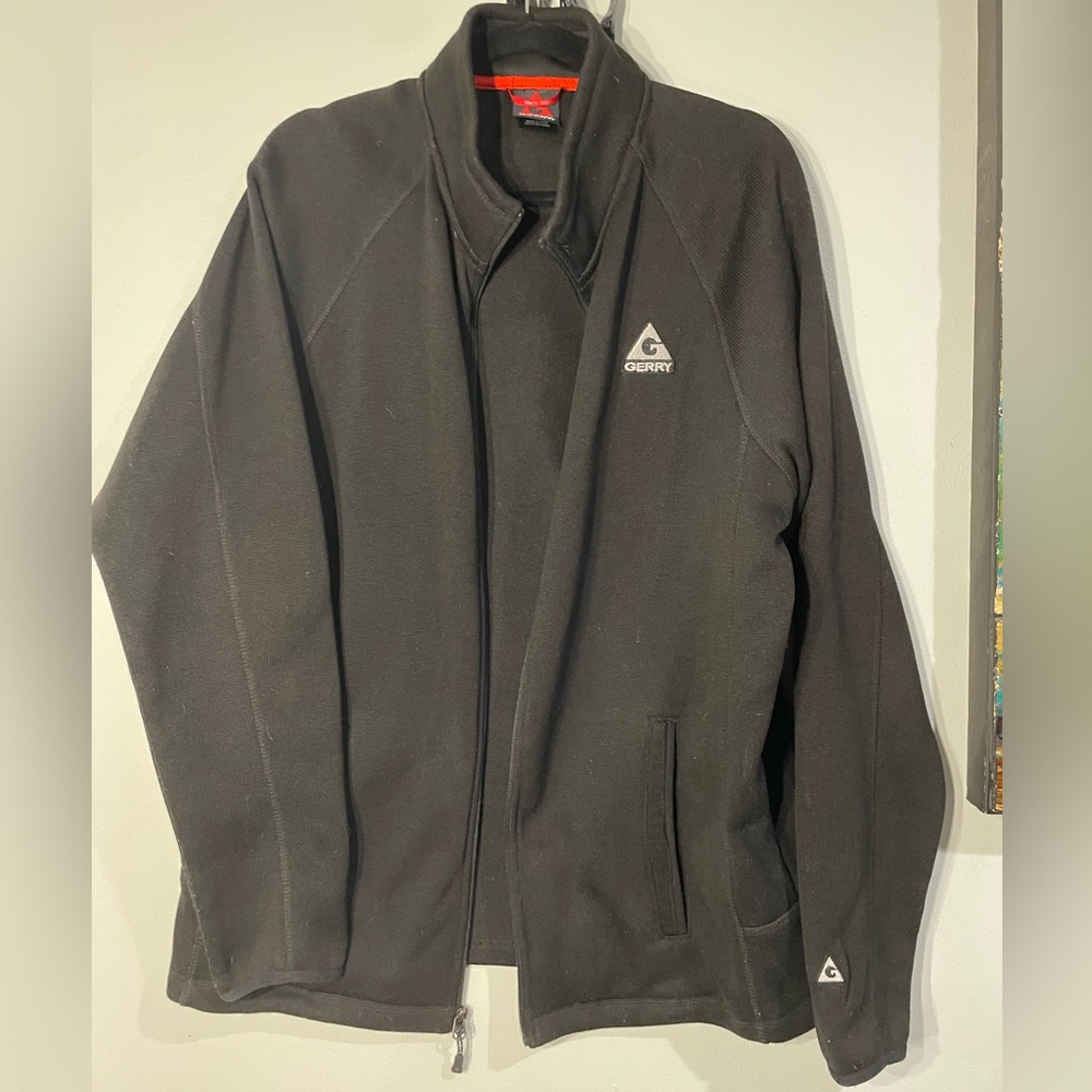 Gerry zip up sweater black size XL